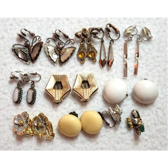 12 Pc Vintage Clip On Earrings Lot Mixed Variety Styles Dangle Button - Picture 1 of 5